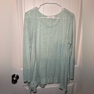 Umgee high low extra large, long sleeve top